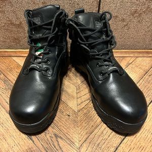 Steel toe boots Size 11